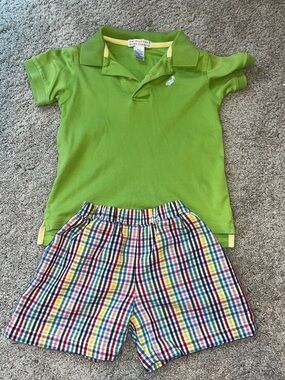 3T Green Collared Shirt/Shorts Set